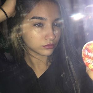 Meet your Posher, Alexandria